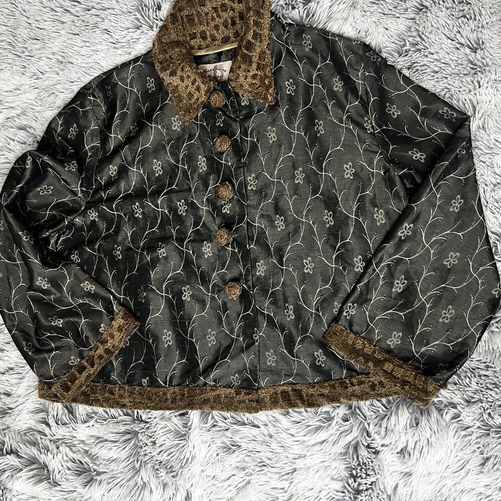 Broadway Vintage Collection NY Floral Embroidered Jacket One Size See Photos